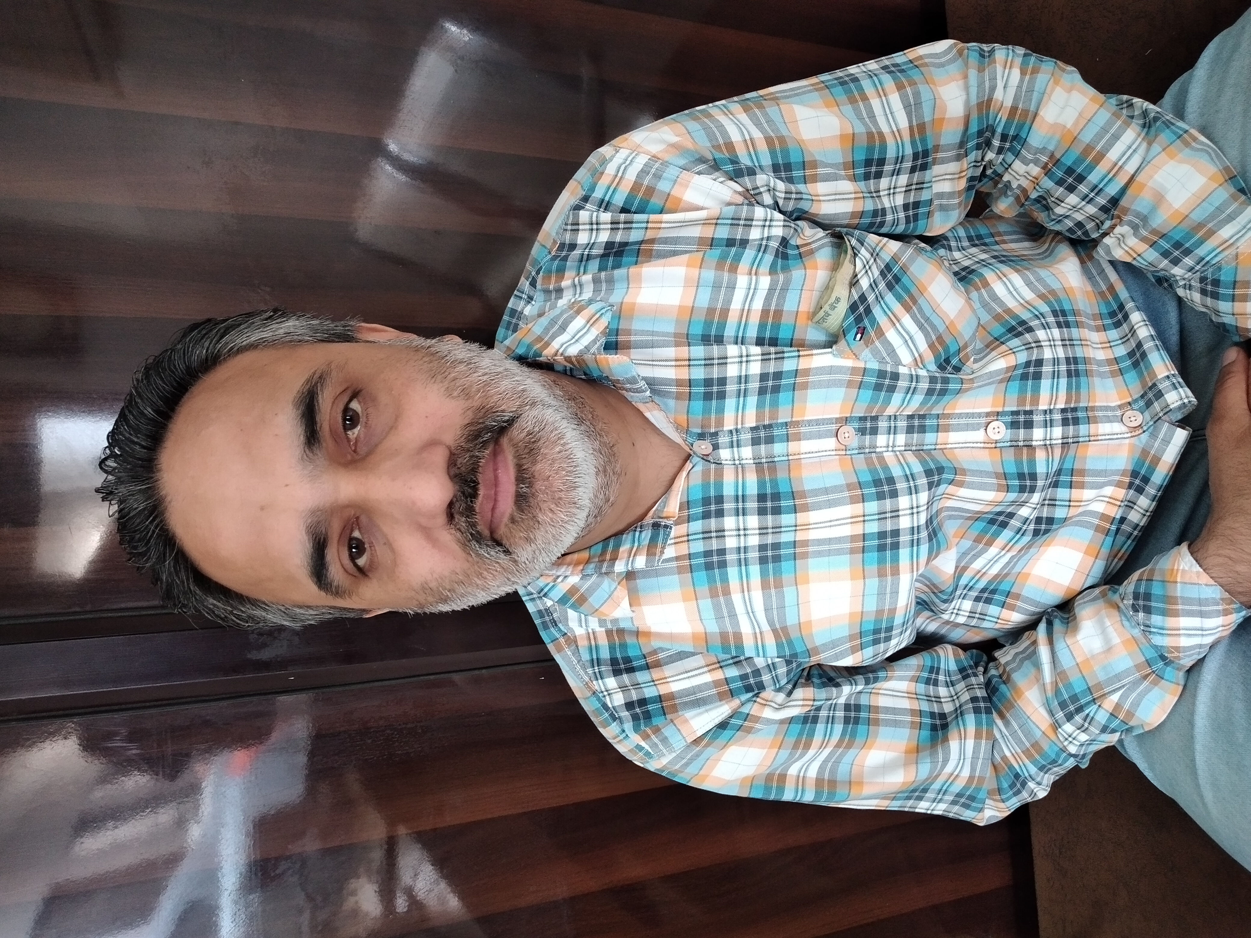 Insurance Agent : Insuraa